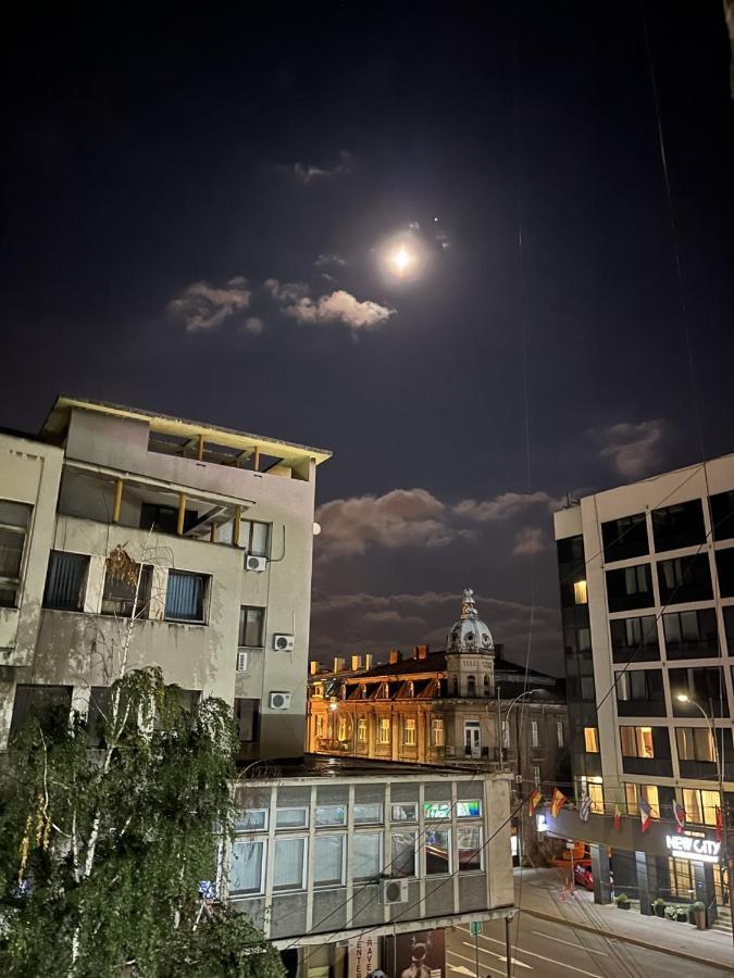 Center Retro Apartment Ni Exteriér fotografie